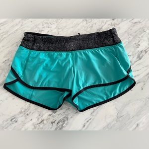 Lululemon speed shorts size 6 teal and black